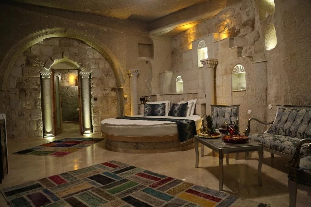 Roma Cave Suites Hotel