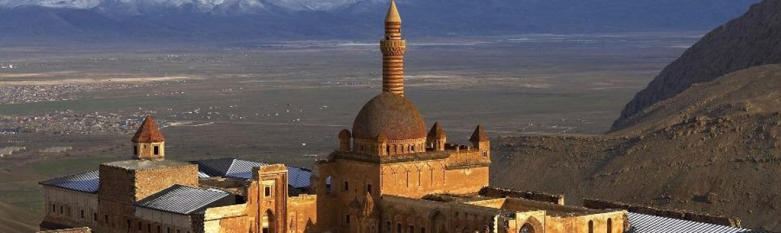 Ishak Pasha Palace