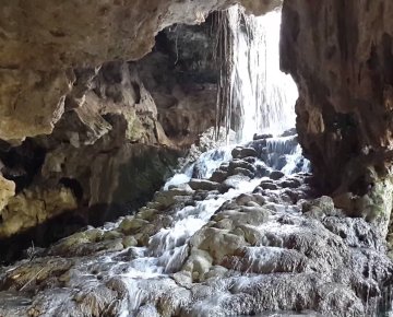 Kaklik Cave